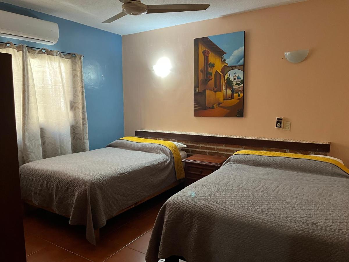 Casa De La Alegria 2 Apartments Mazatlán Værelse billede